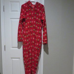 Family Pajamas Men's Supersoft Reindeer Hooded and Footed Pajamas